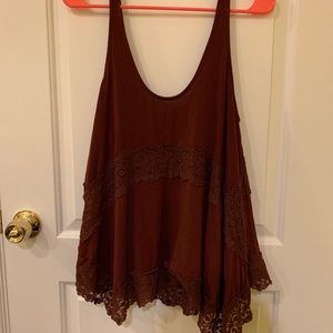 Adorable soft and sexy maroon tank with lace
